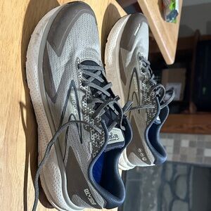 Brooks Men's Gray Divide 5 10M